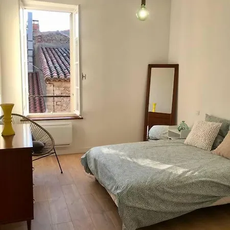 T2 De 48m2 Au Coeur Du Village De * Lezignan-Corbieres