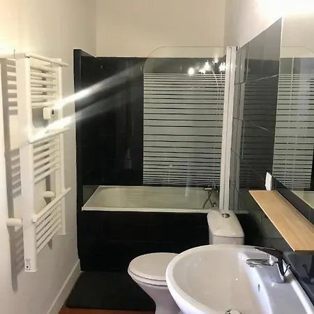 Apartment T2 De 48m2 Au Coeur Du Village De