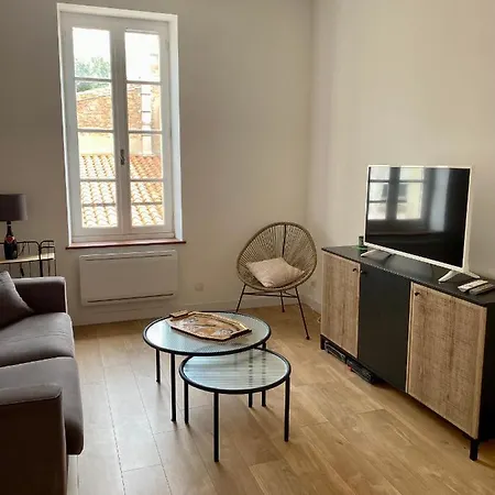 T2 De 48m2 Au Coeur Du Village De *